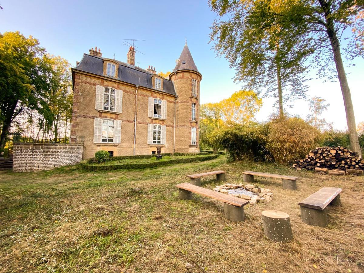 Private Castle With Park - Chateau Guillermo La Moncelle Exterior foto